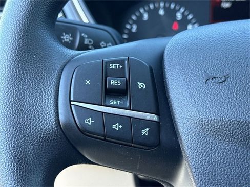 Certified 2022 Ford Escape SE image 34