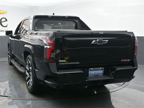 Certified 2024 Chevrolet Silverado EV RST image 34