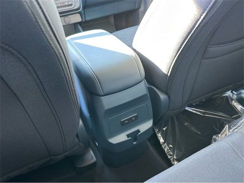 New 2025 Ford Maverick XL image 21