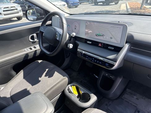 Used 2024 Hyundai Ioniq 5 SEL RWD image 29