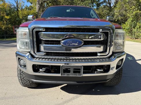 Used 2014 Ford F250 Lariat w/ Chrome Package image 4