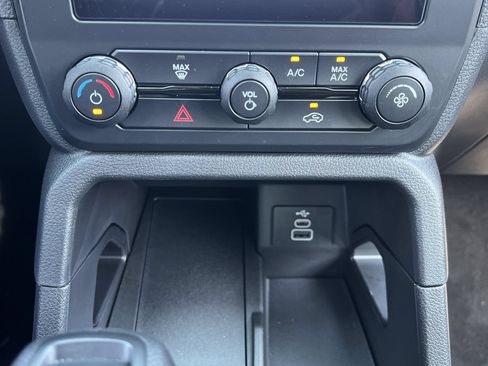 New 2025 Ford Ranger XL w/ Trailer Tow Package RWD image 5