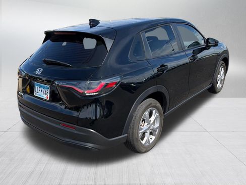 Used 2024 Honda HR-V LX image 7