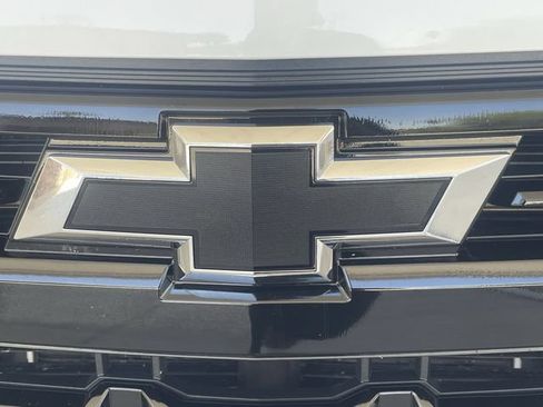 Used 2023 Chevrolet Silverado 1500 LT Trail Boss w/ Convenience Package II AWD/4WD image 29