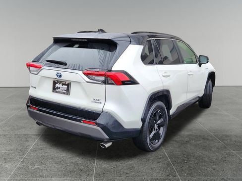 Used 2019 Toyota RAV4 XSE image 7