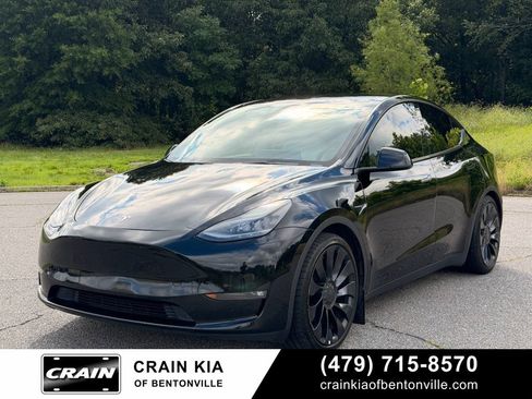 Used 2022 Tesla Model Y Performance AWD/4WD image 1