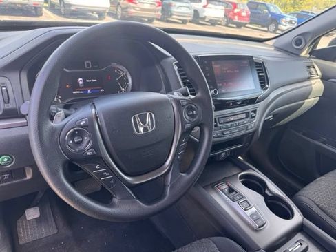 Used 2023 Honda Ridgeline Sport image 14