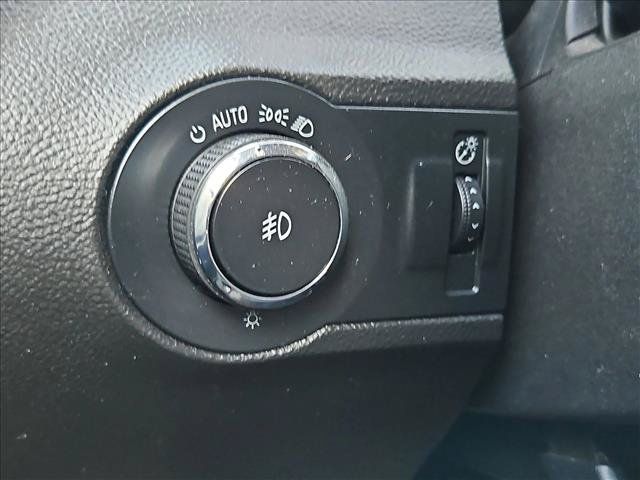 Used 2011 Chevrolet Camaro LT RWD image 15