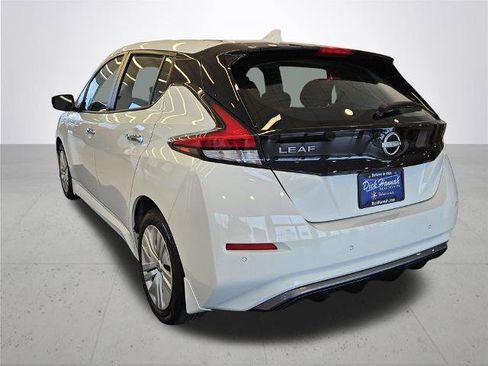 Certified 2023 Nissan Leaf S image 11