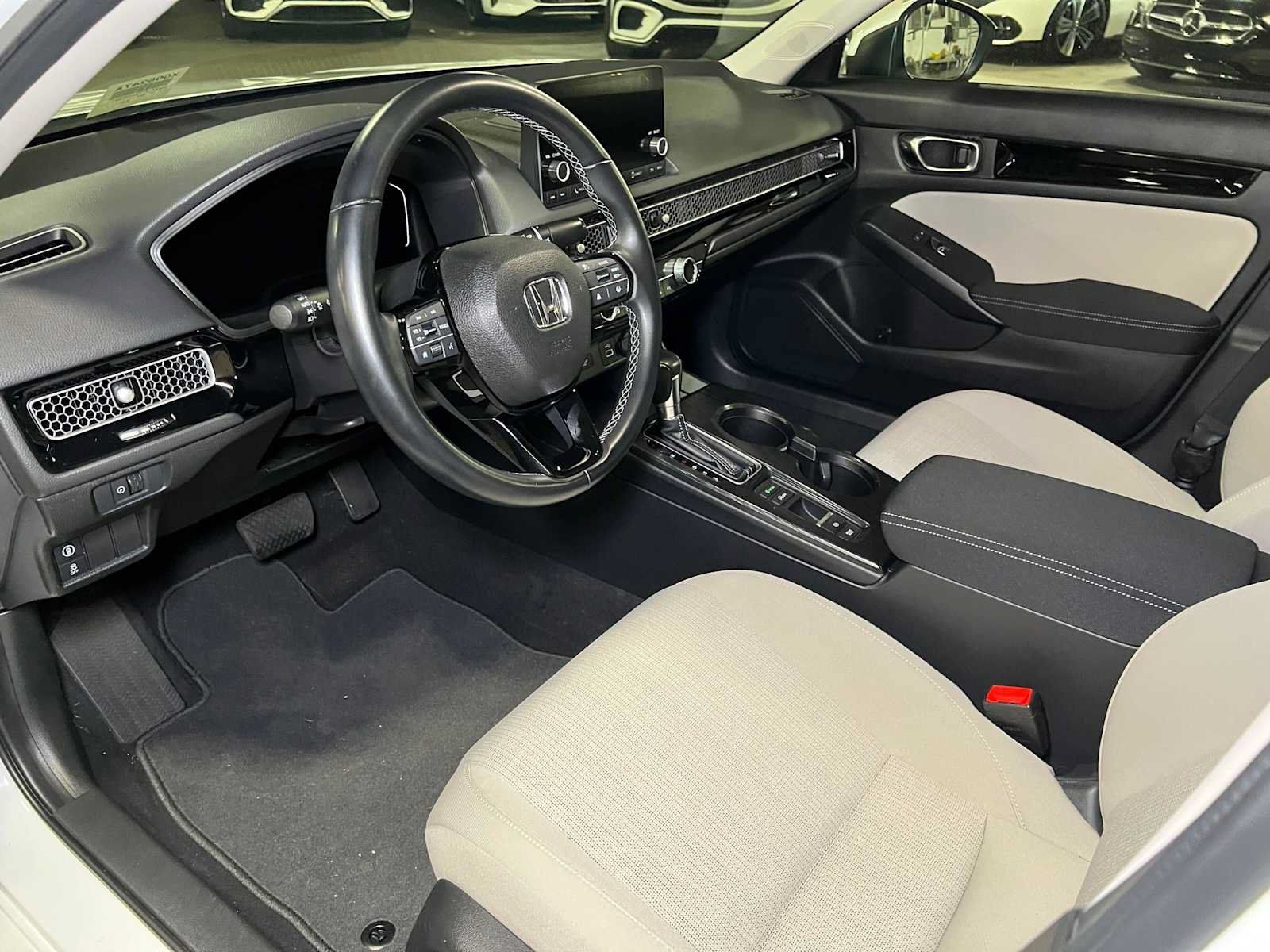 Used 2022 Honda Civic EX image 23