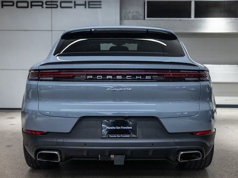 Certified 2025 Porsche Cayenne Coupe image 7