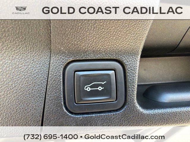 Used 2020 GMC Acadia SLT w/ Driver Alert Package II AWD/4WD image 13