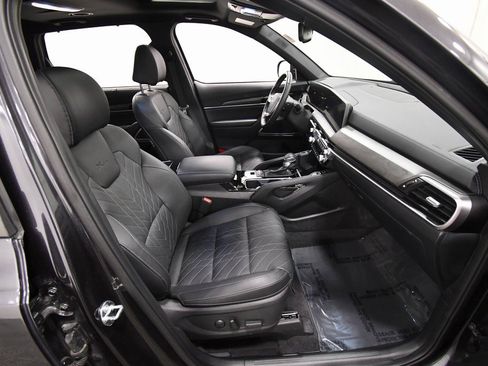 Certified 2025 Kia Telluride EX X-Line image 19