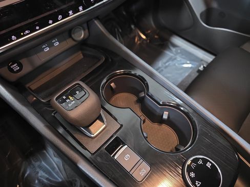 New 2026 Nissan Rogue SV image 25