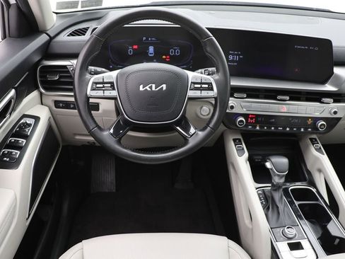 Used 2023 Kia Telluride S w/ S Sunroof Package image 13