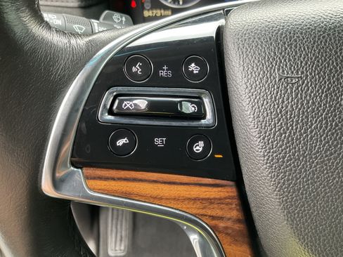 Used 2015 Cadillac Escalade Premium AWD/4WD image 31