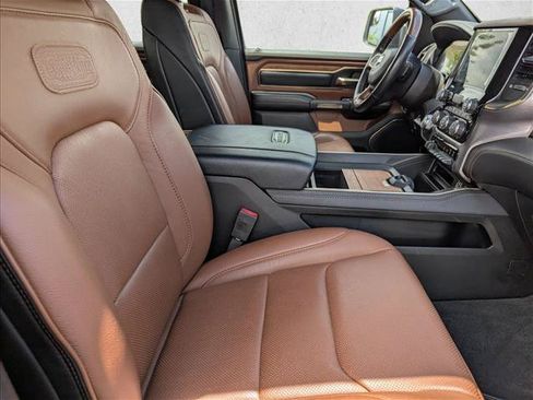 Used 2022 RAM 1500 Limited AWD/4WD image 28