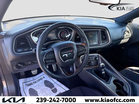 Used 2015 Dodge Challenger R/T Scat Pack w/ Leather Interior Group image 24