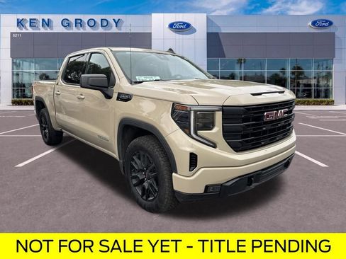 Used 2023 GMC Sierra 1500 Elevation w/ X31 Off-Road Package AWD/4WD image 1