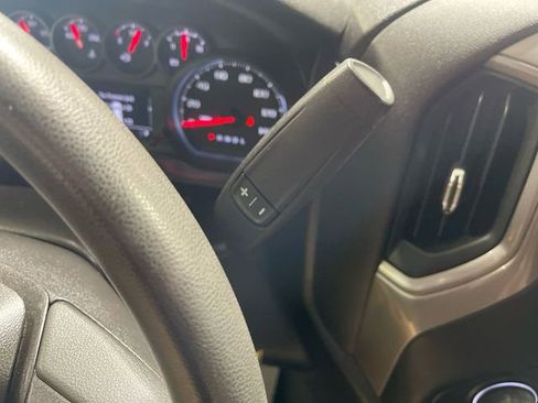 Used 2021 Chevrolet Silverado 1500 Custom AWD/4WD image 19