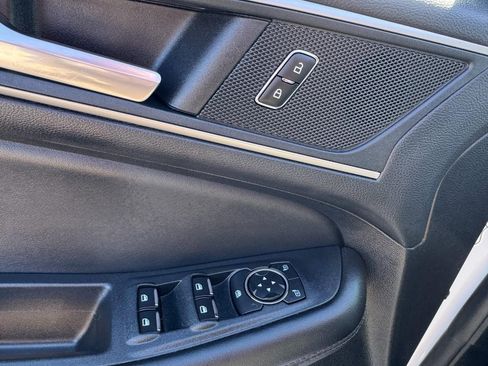 Certified 2024 Ford Edge SEL image 15