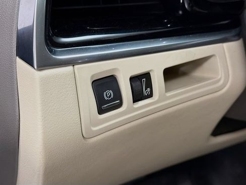 Used 2021 Cadillac XT6 Premium Luxury w/ LPO, Floor Liner Package AWD/4WD image 13
