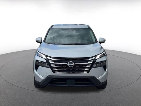 Used 2025 Nissan Rogue SV FWD image 4