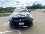 Used 2016 Volvo XC60 T5 Premier w/ Proximity Package image 3