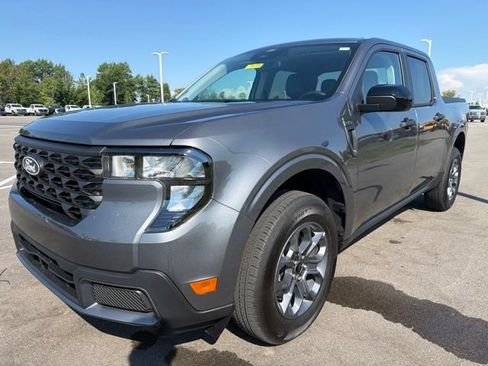 Used 2026 Ford Maverick XLT w/ XLT Luxury Package FWD image 2