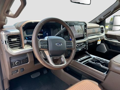 New 2026 Ford F250 4x4 Crew Cab Super Duty image 6