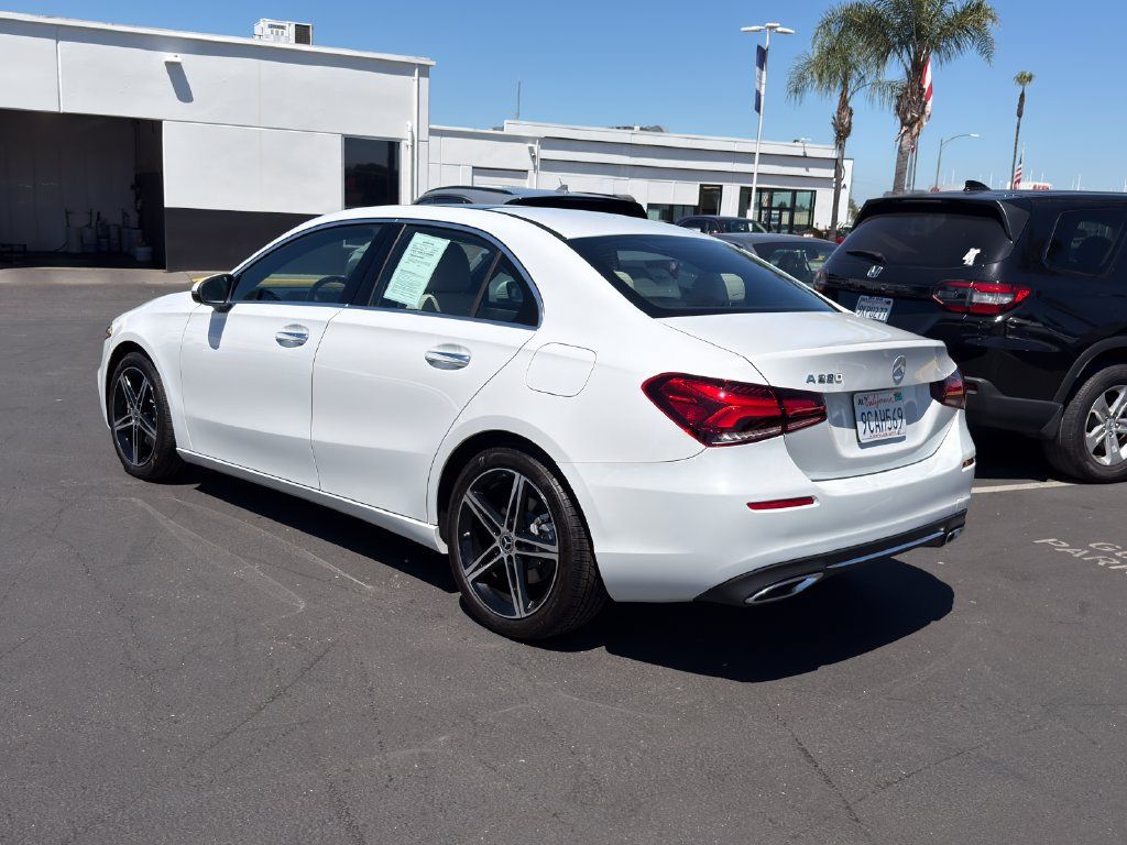 Used 2022 Mercedes-Benz A 220 image 8