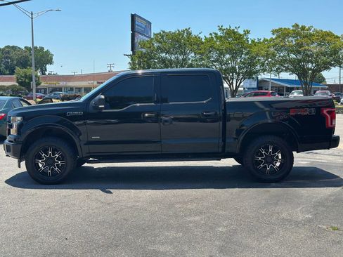 Used 2017 Ford F150 XLT w/ Equipment Group 302A Luxury AWD/4WD image 7