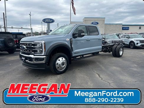 New 2026 Ford F550 4x4 Crew Cab image 1
