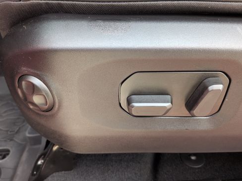 Used 2025 Jeep Wrangler Unlimited Rubicon 392 AWD/4WD image 29