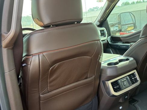 New 2025 Ford F350 King Ranch w/ FX4 Off-Road Package image 57