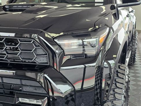 New 2026 Toyota 4Runner TRD Sport AWD/4WD image 10