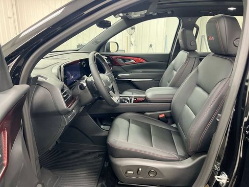 New 2026 Chevrolet Traverse Z71 w/ Enhanced Driving Package AWD/4WD image 21