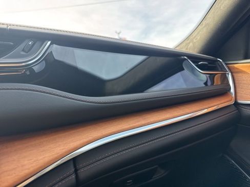 Used 2024 Jeep Grand Cherokee Summit image 26