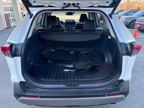 Used 2023 Toyota RAV4 Limited image 23