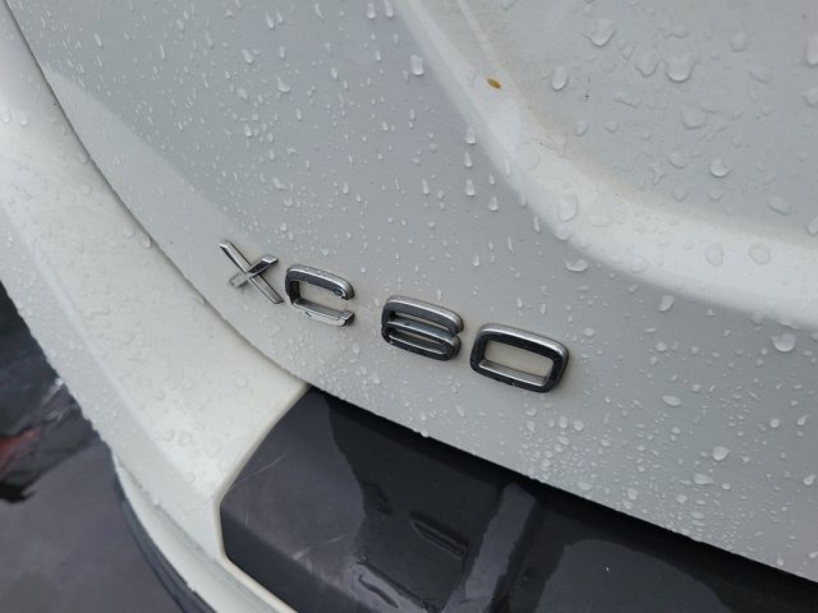Used 2011 Volvo XC60 3.2 AWD/4WD image 8