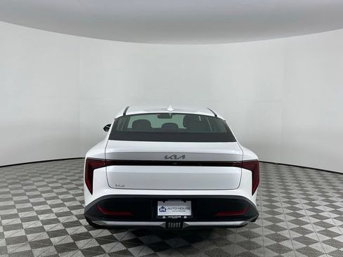 Used 2025 Kia K4 FWD image 6