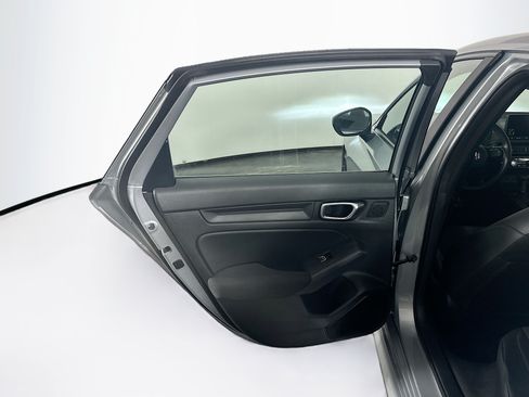 Used 2025 Honda Civic Sport image 25