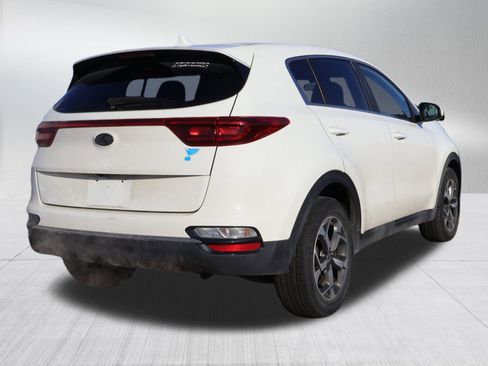 Used 2020 Kia Sportage LX image 7