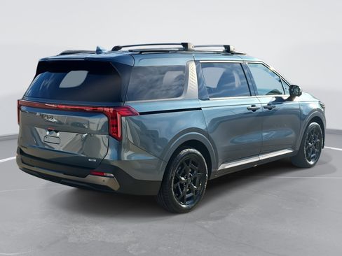 New 2026 Kia Carnival SX image 5