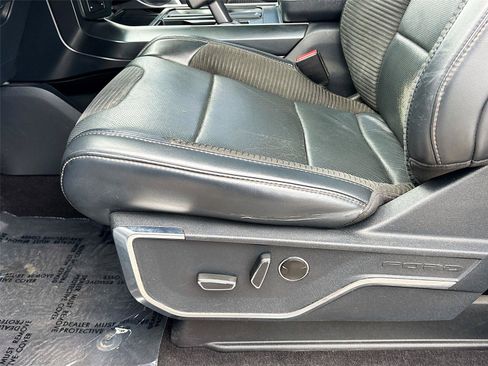 Used 2022 Ford F150 Raptor w/ Equipment Group 801A High AWD/4WD image 20