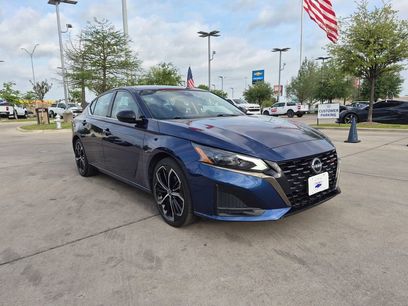 Used 2024 Nissan Altima 2.5 SR