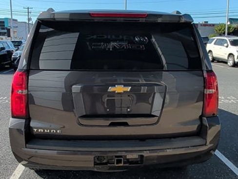 Used 2018 Chevrolet Tahoe LS w/ Skid Plate Package AWD/4WD image 6