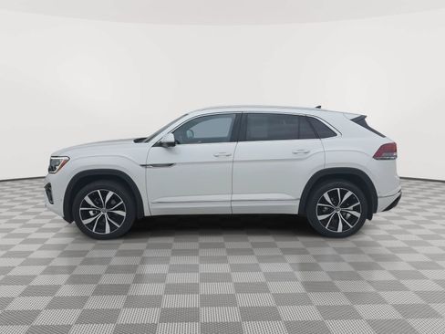 Certified 2024 Volkswagen Atlas Cross Sport SEL Premium R-Line AWD/4WD image 6