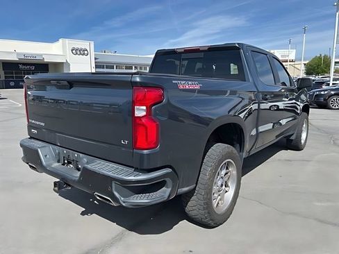 Used 2019 Chevrolet Silverado 1500 LT Trail Boss AWD/4WD image 3