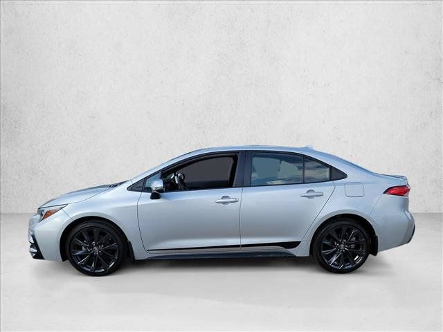 Used 2026 Toyota Corolla SE FWD image 8